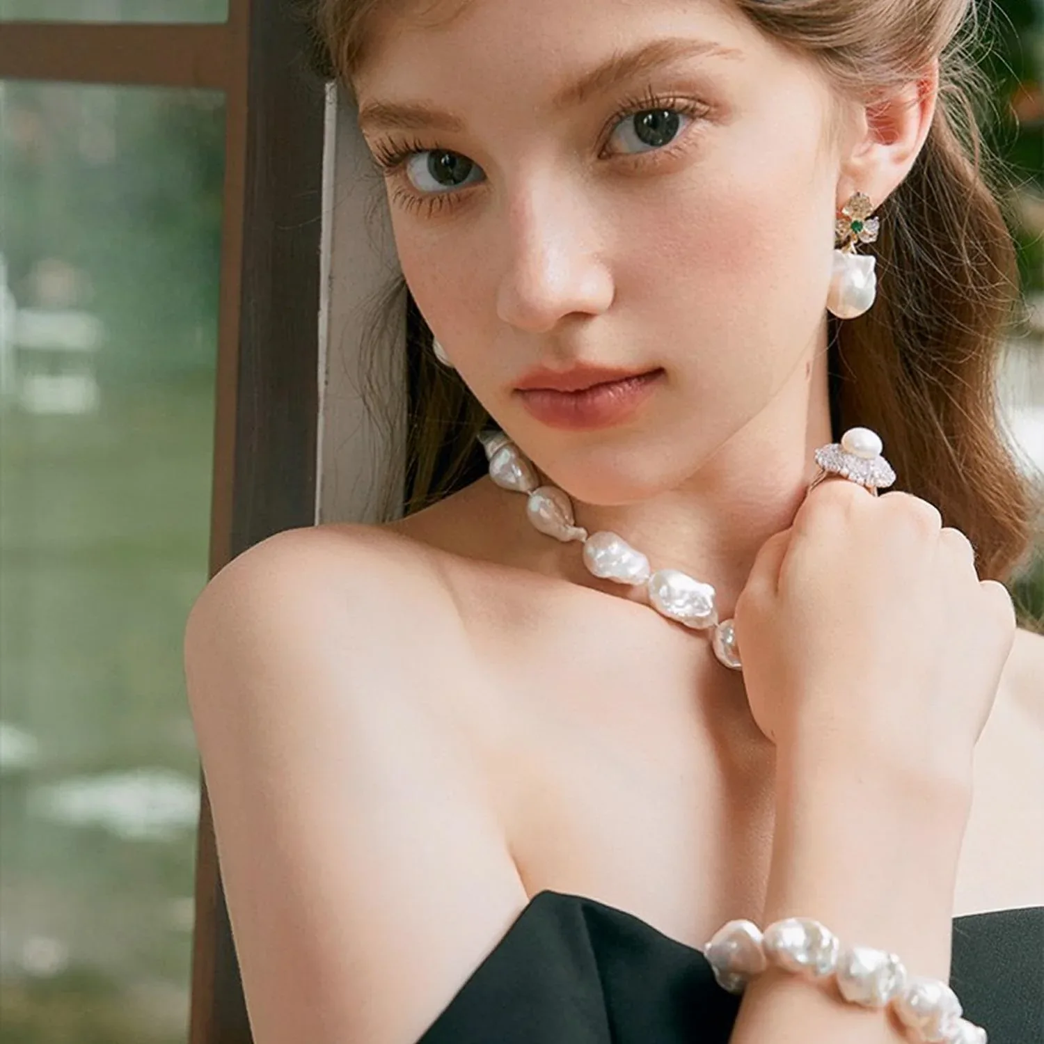 baroque pearl necklaces