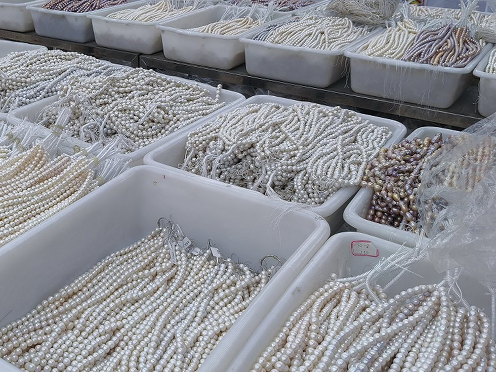 How to Photograph Freshwater Pearl Batches for Remote Approval